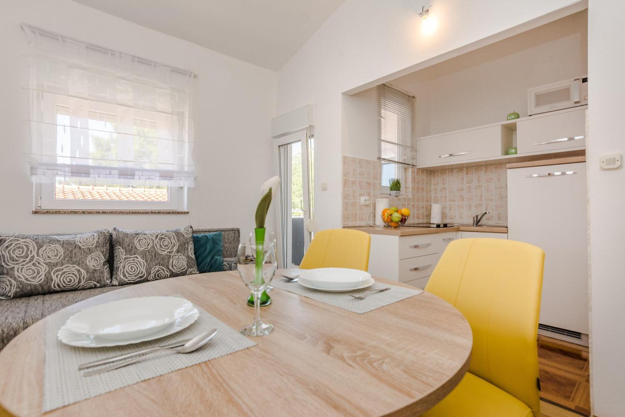 Apartmani Tomeri スタリグラード エクステリア 写真