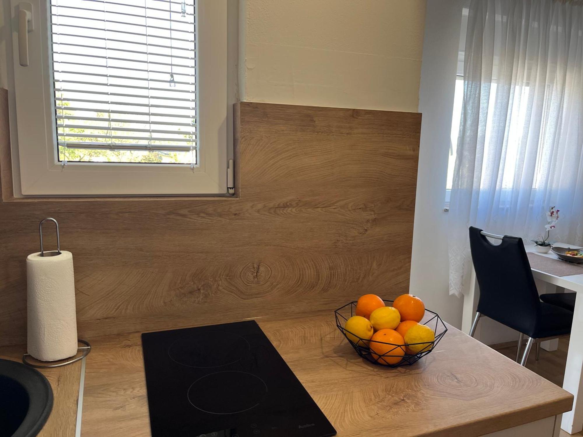 Apartmani Tomeri スタリグラード エクステリア 写真